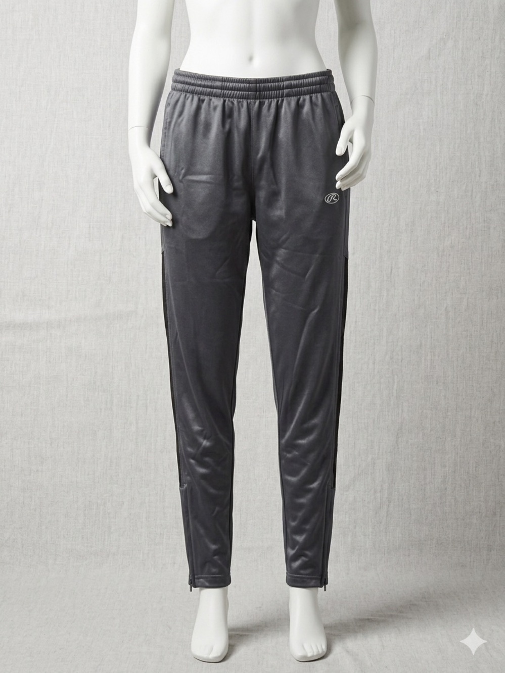 Rawlings Women’s athletic pants- size Medium